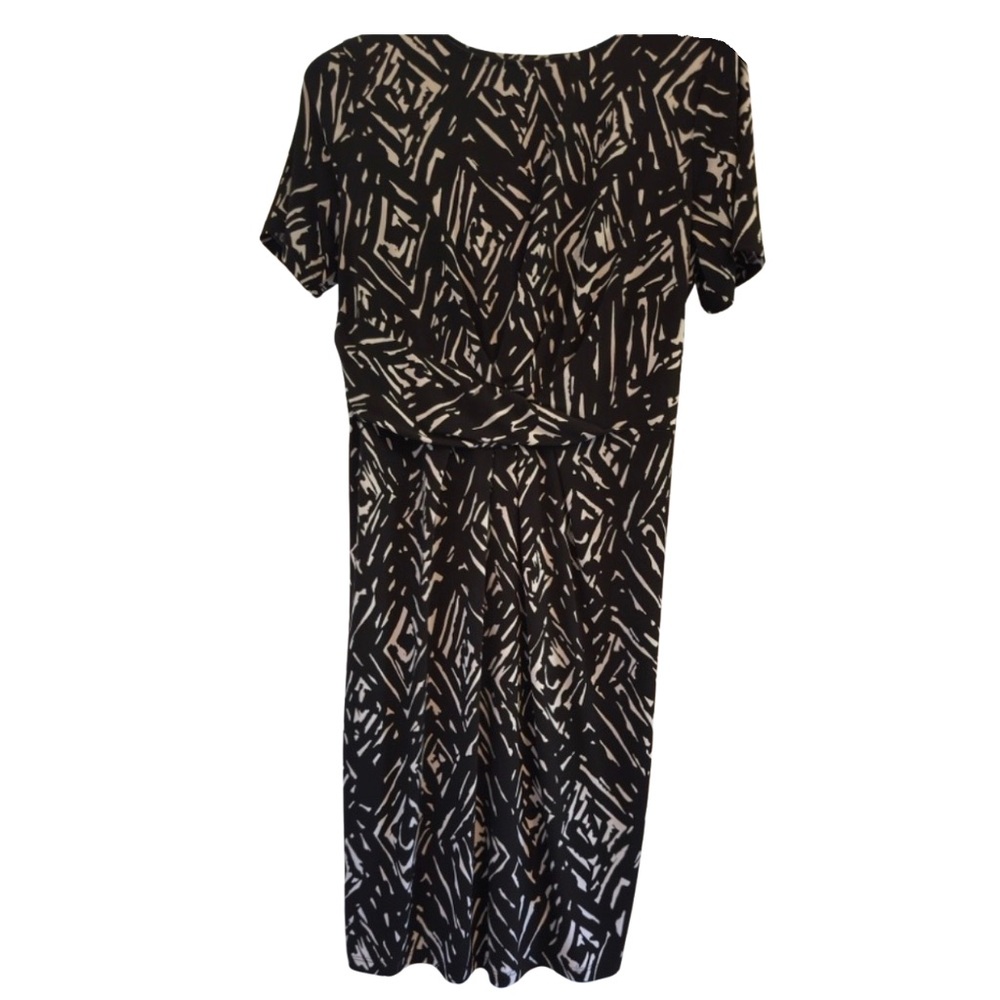 Roz & Ali Monochrome Geometric Midi Dress